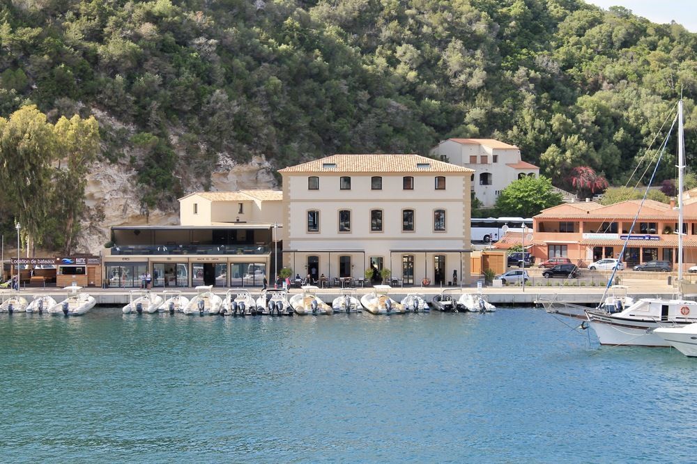 بونيفَسْيو Les Appartements Du Port المظهر الخارجي الصورة