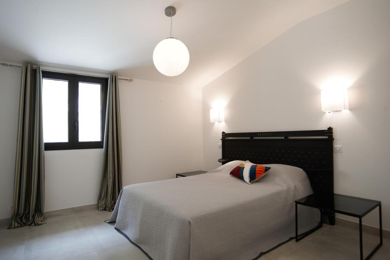 بونيفَسْيو Les Appartements Du Port المظهر الخارجي الصورة
